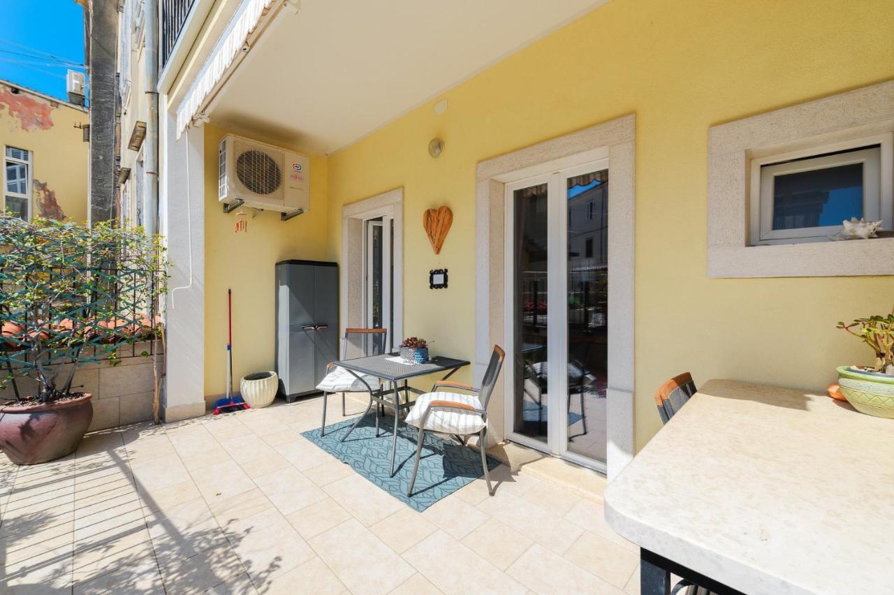 Apartment Nina Пореч Экстерьер фото